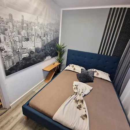 Azzur Aparthotel