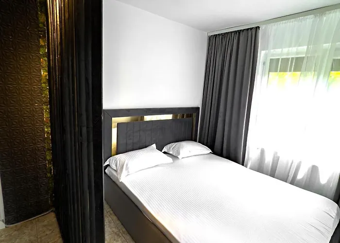 Azzur Hotel de apartamente Constanţa